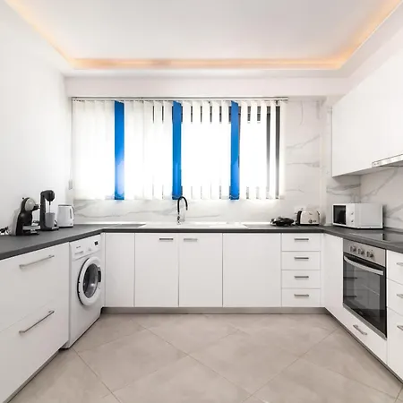 Mare Vento I Akrotiri