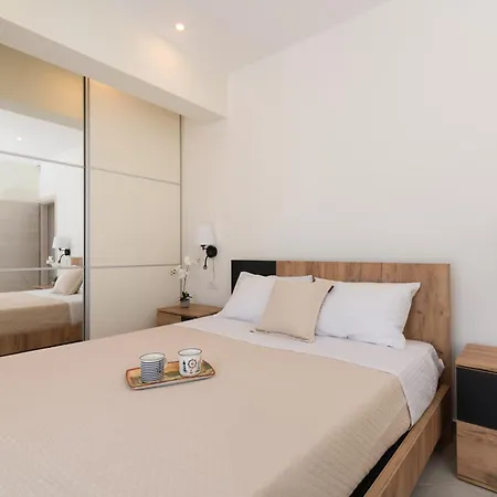 Mare Vento I Apartament *